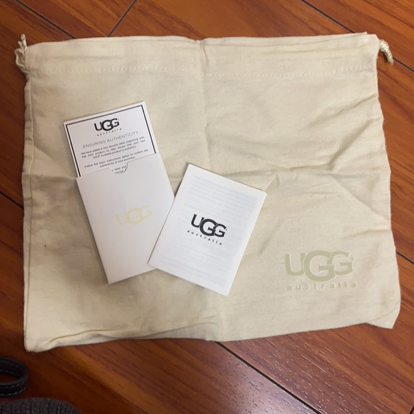 UGG Bailey Bow Suede Crossbody GREY - Picture 9 of 11